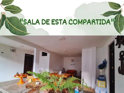 a collage of two pictures of a living room and a restaurant at Casa Vacacional Puro Jita in Lunahuaná