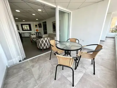 Gallery image of Apartamento Familiar Cerca Parque Kennedy in Lima