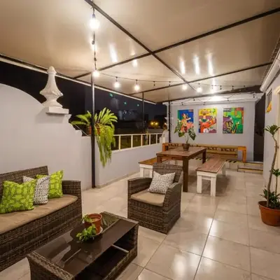 Casa Águila y Cóndor Miraflores