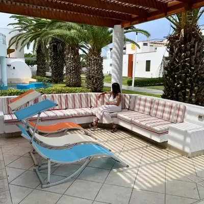 Casa entera con piscina y salida a la playa