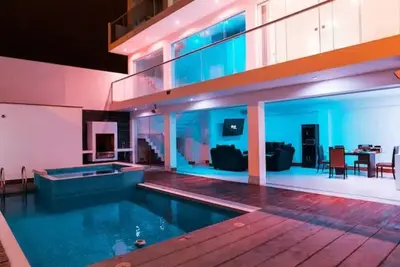 Gallery image of CA1 - Casa completa con Piscina e hidromasajes in Lurín