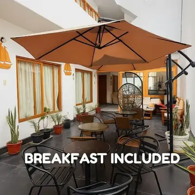 Ravenala Paracas Hostel & Apartment