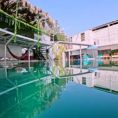 Allawaska Hostel & Camping