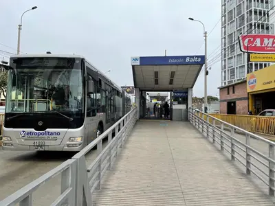 Gallery image of Acogedora habitación privada frente al metro in Lima