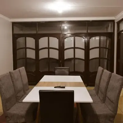 Comfortable 1st floor apartment in front of a park