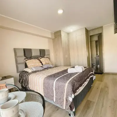Habitación privada con baño privado y smart TV