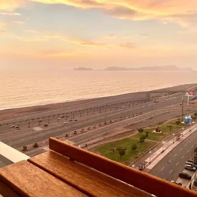 Lovely apartment in front of malecon!