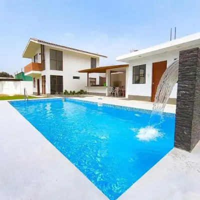 Casa de Campo Privada en Cieneguilla con Piscina y Cine