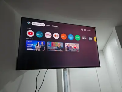 a tv screen with a bunch of icons on it at Departamento equipado, cómodo, tranquilo y céntrico in Lima
