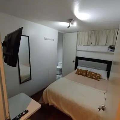 Acogedora y céntrica habitación Larcomar