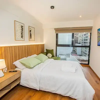 BSR Brand New Apt Near Larcomar w/ Parking & Gym