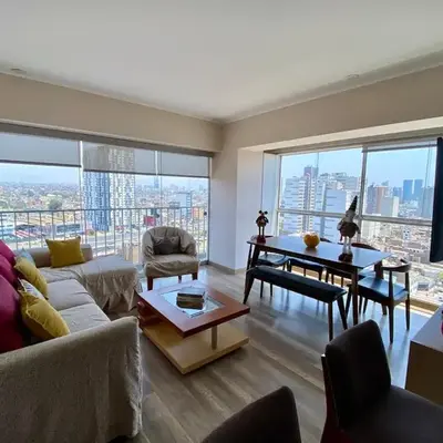 Large Apartment - Santa Beatriz 3 Bedrooms