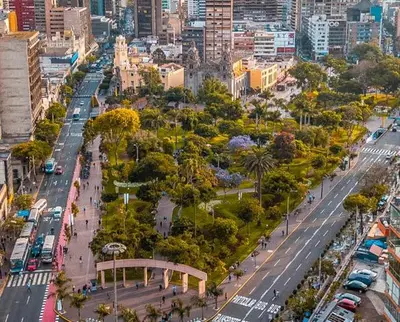 an aerial view of a city with a busy street at Modern y Cozy Apartment Prime Location Fast WiFi in Lima