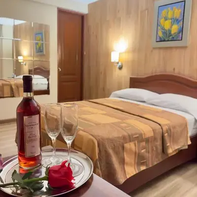 Hotel Asturias Inn