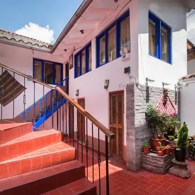 LO NUESTRO House