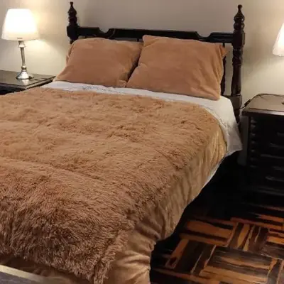 San Borja Habitación amoblada independiente dentro de departamento amoblado tipo ROOMMIE Tv42 Cerca JockeyPlaza