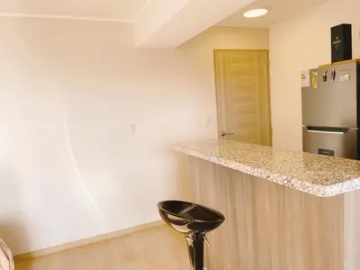 Gallery image of Amplia habitación privada con baño privado y TV in Lima